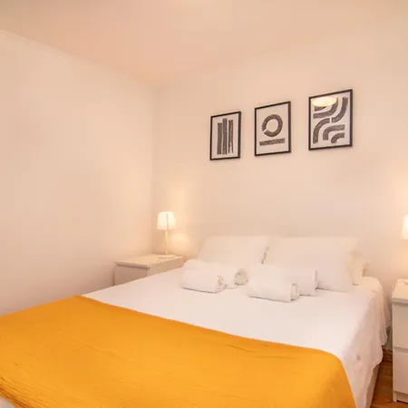 Apartman Charming & Peaceful Family Flat *