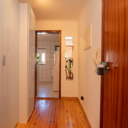 Charming & Peaceful Family Flat Apartman *