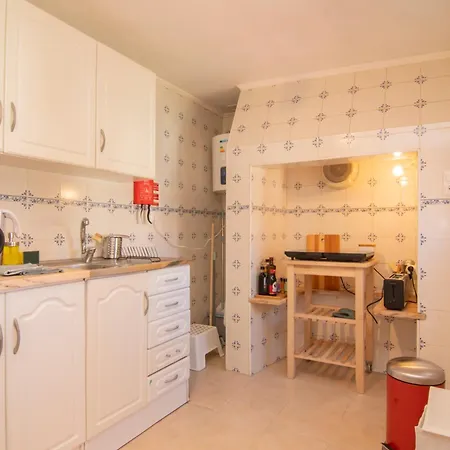 Charming & Peaceful Family Flat